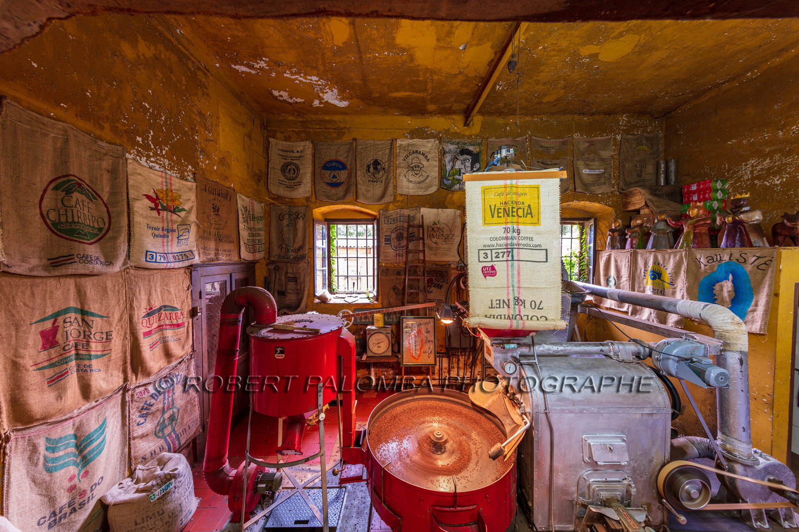 Le Bon Café