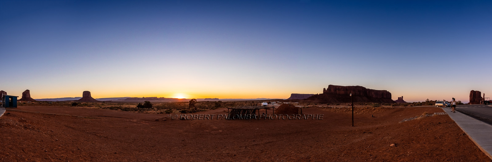 Coucher de soleil sur Monument Valley