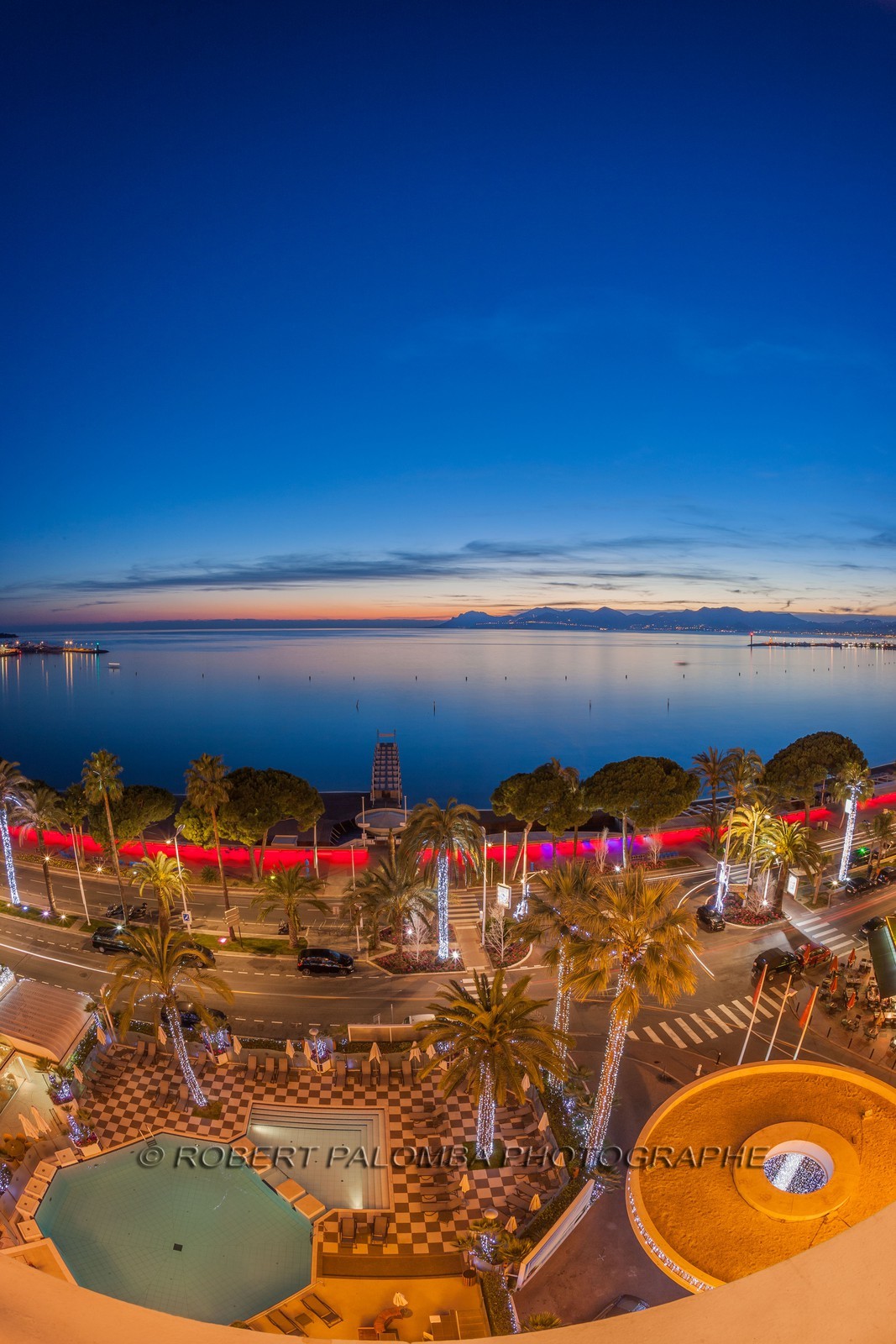 Cannes vue de l'Hôtel Martinez