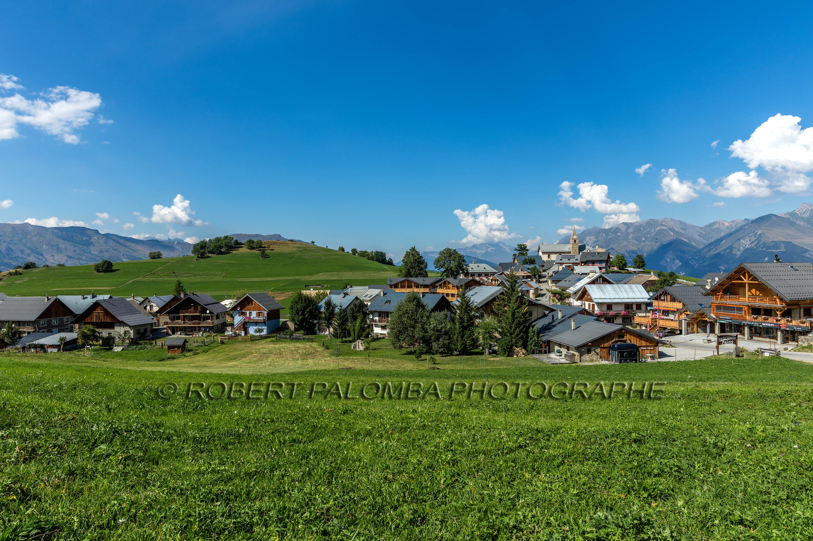 Albiez-Montrond