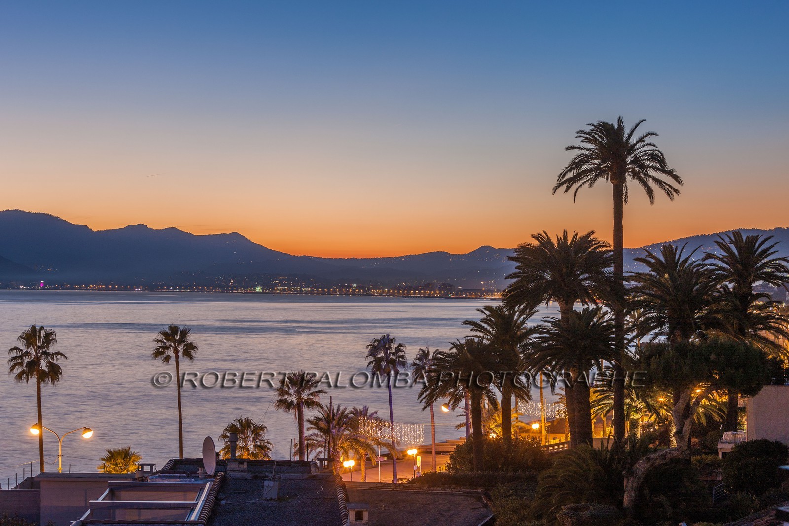 Cannes vue de l'Hôtel Radisson Blu 1835