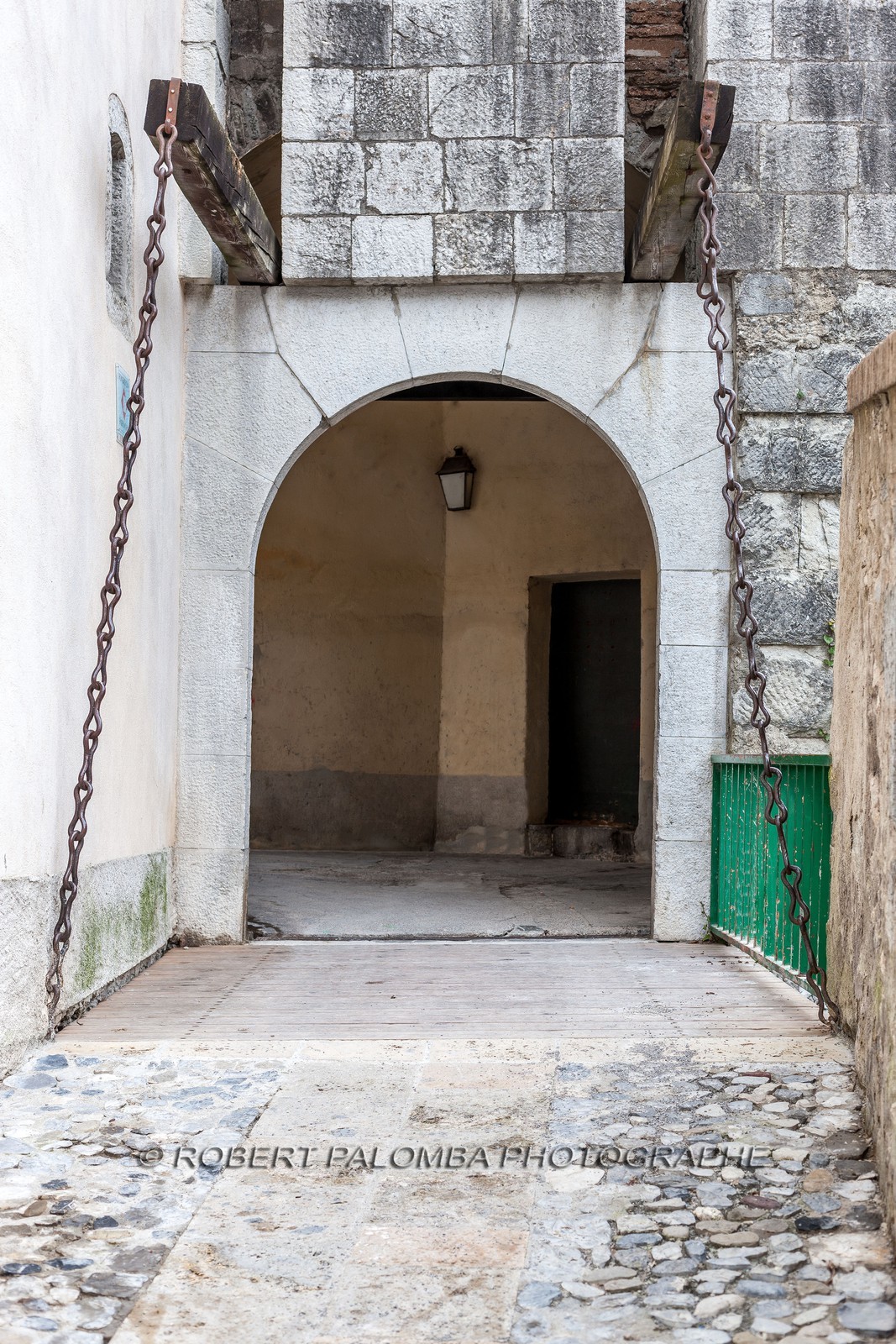 Entrevaux
