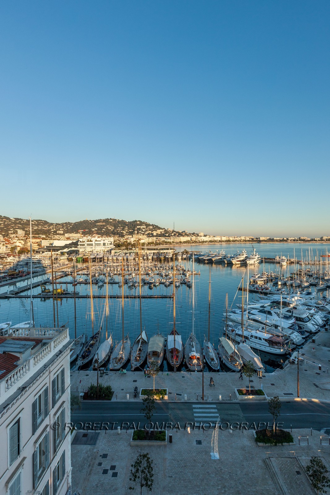 Cannes vue de l'Hôtel Radisson Blu 1835