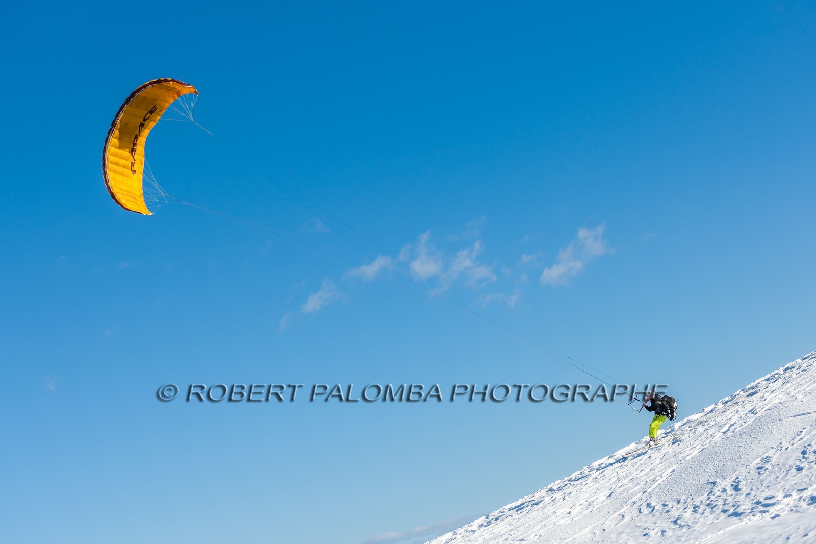Snowkite