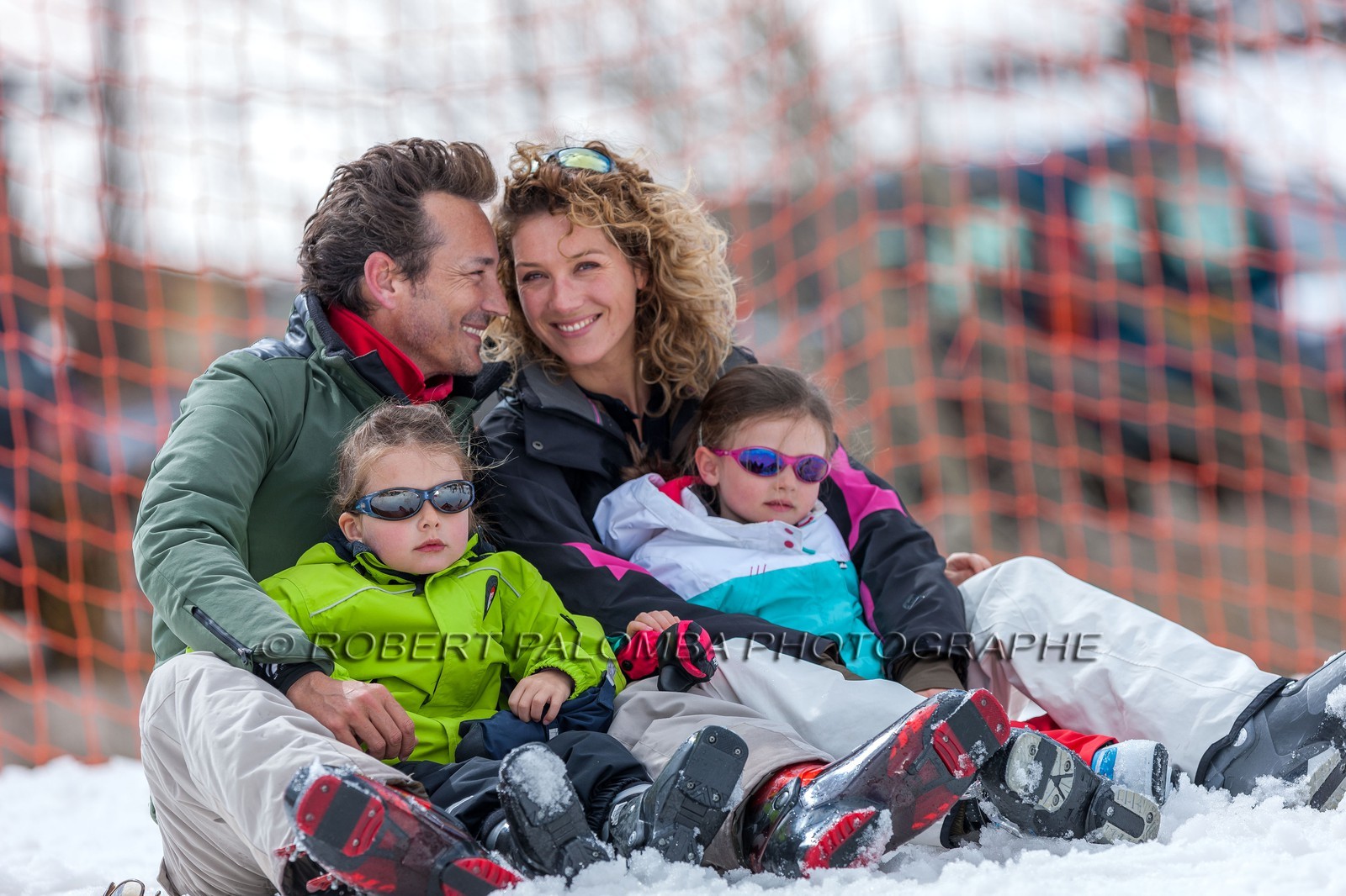Famille à la neige