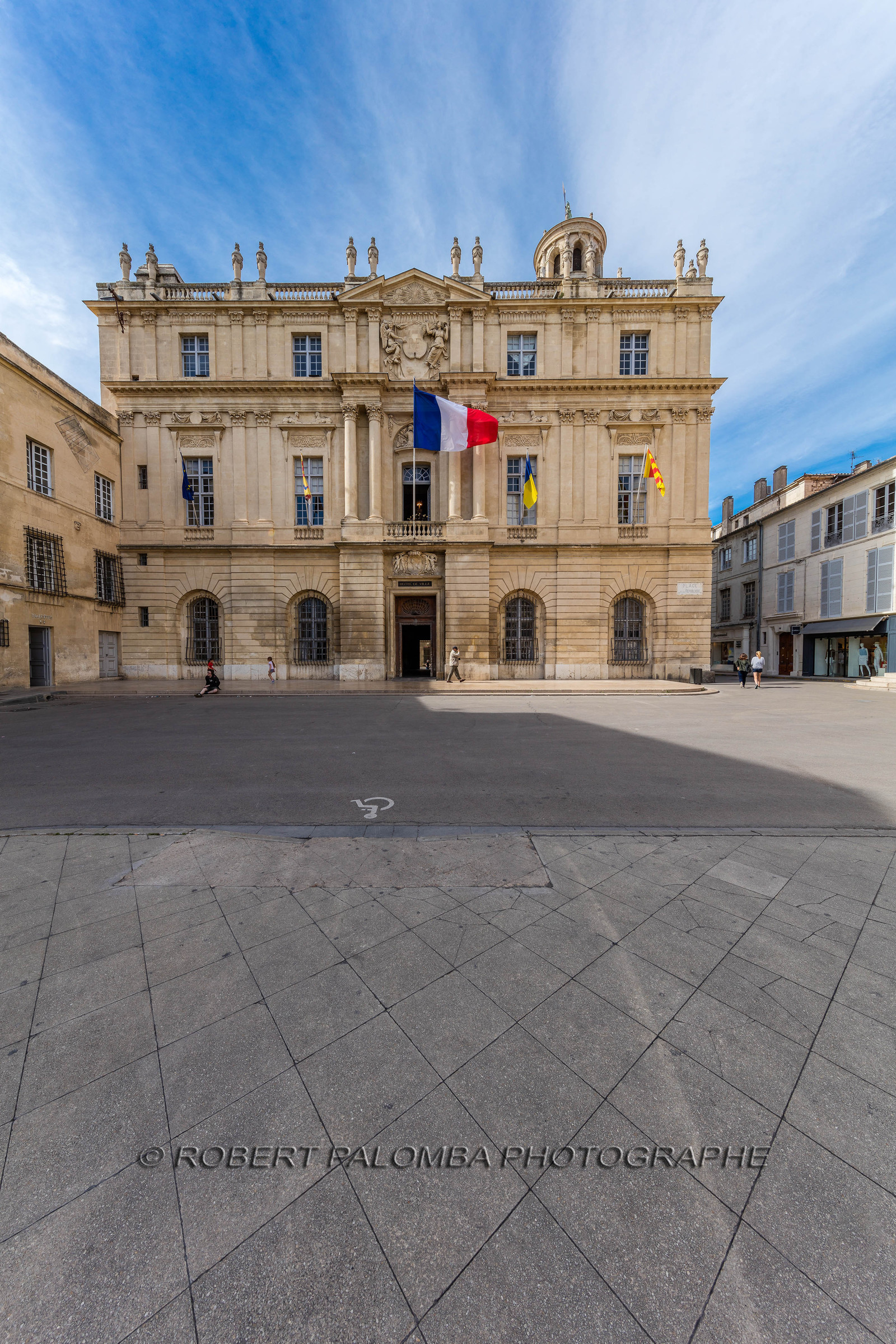 Arles
