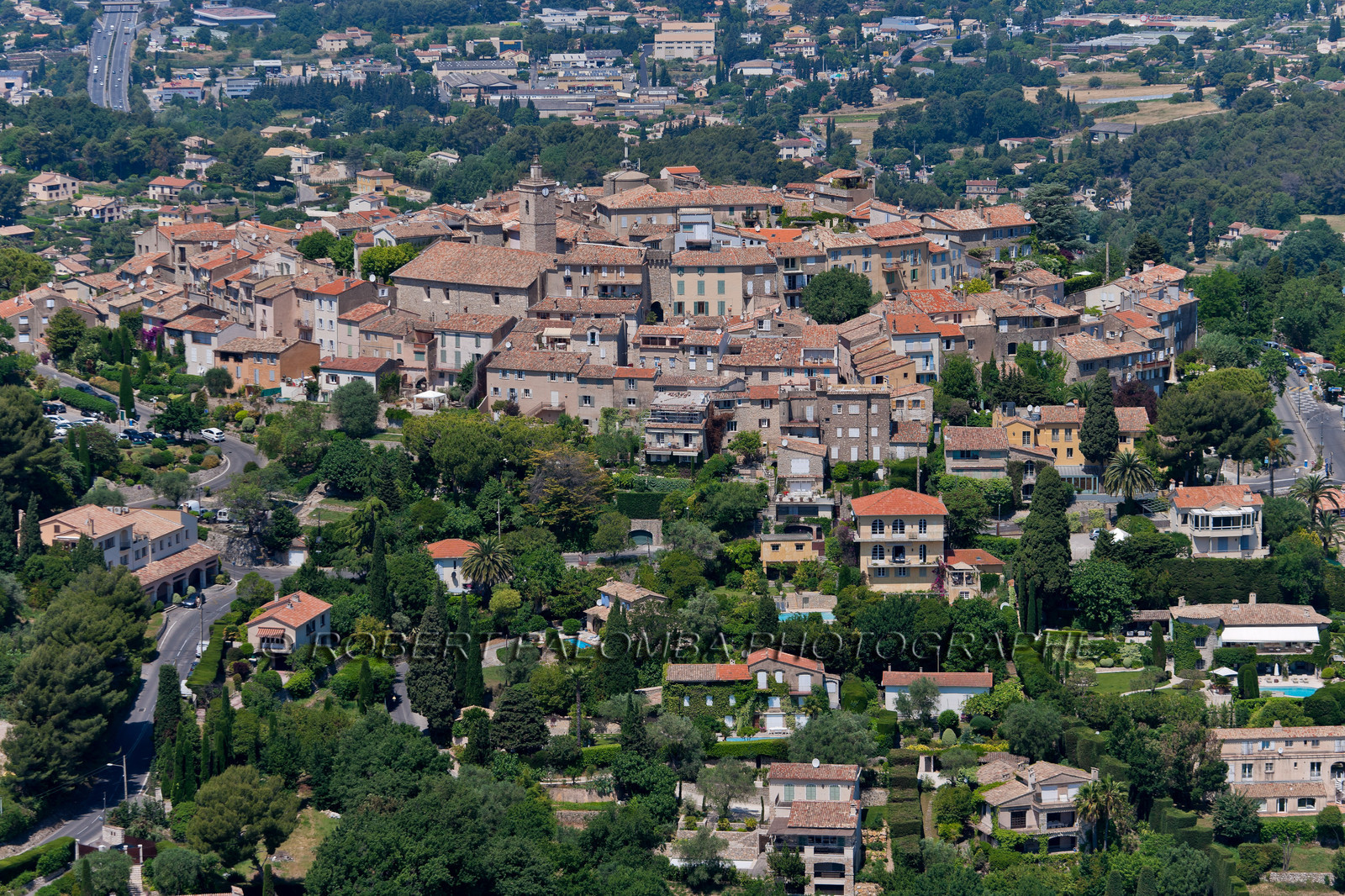 Mougins
