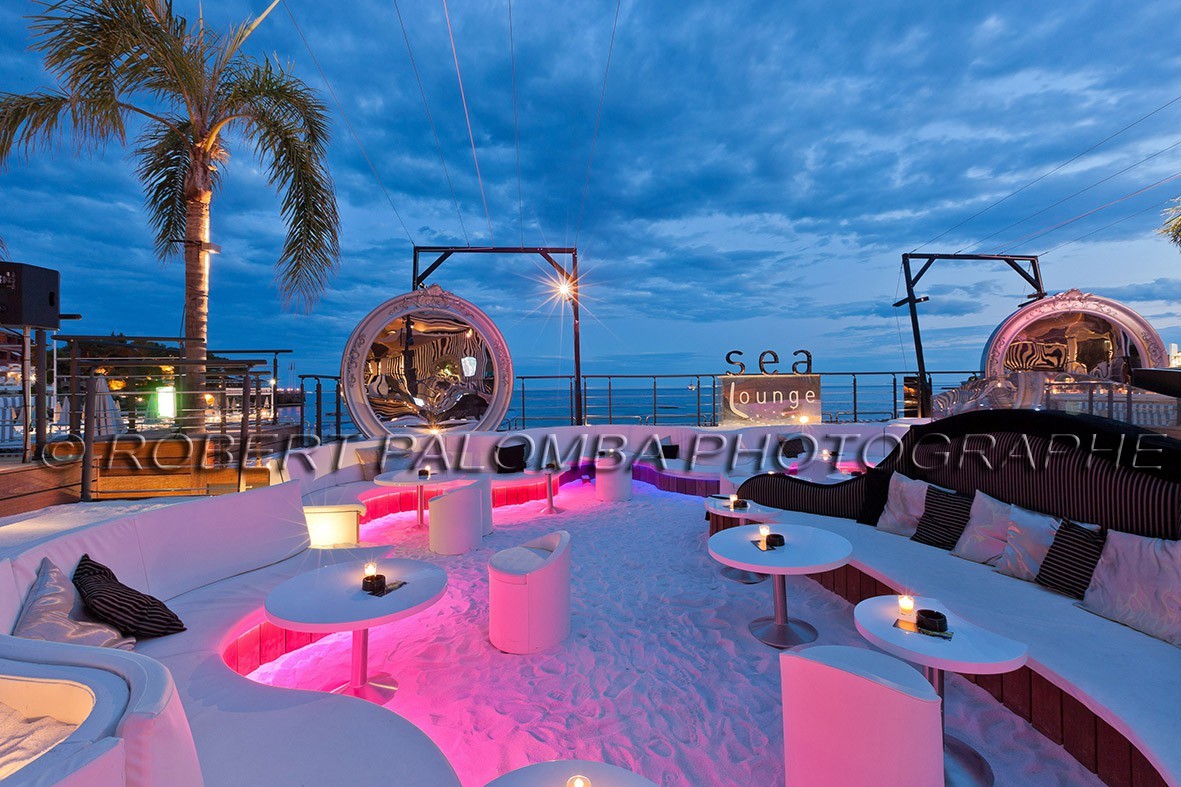 Sea Lounge
