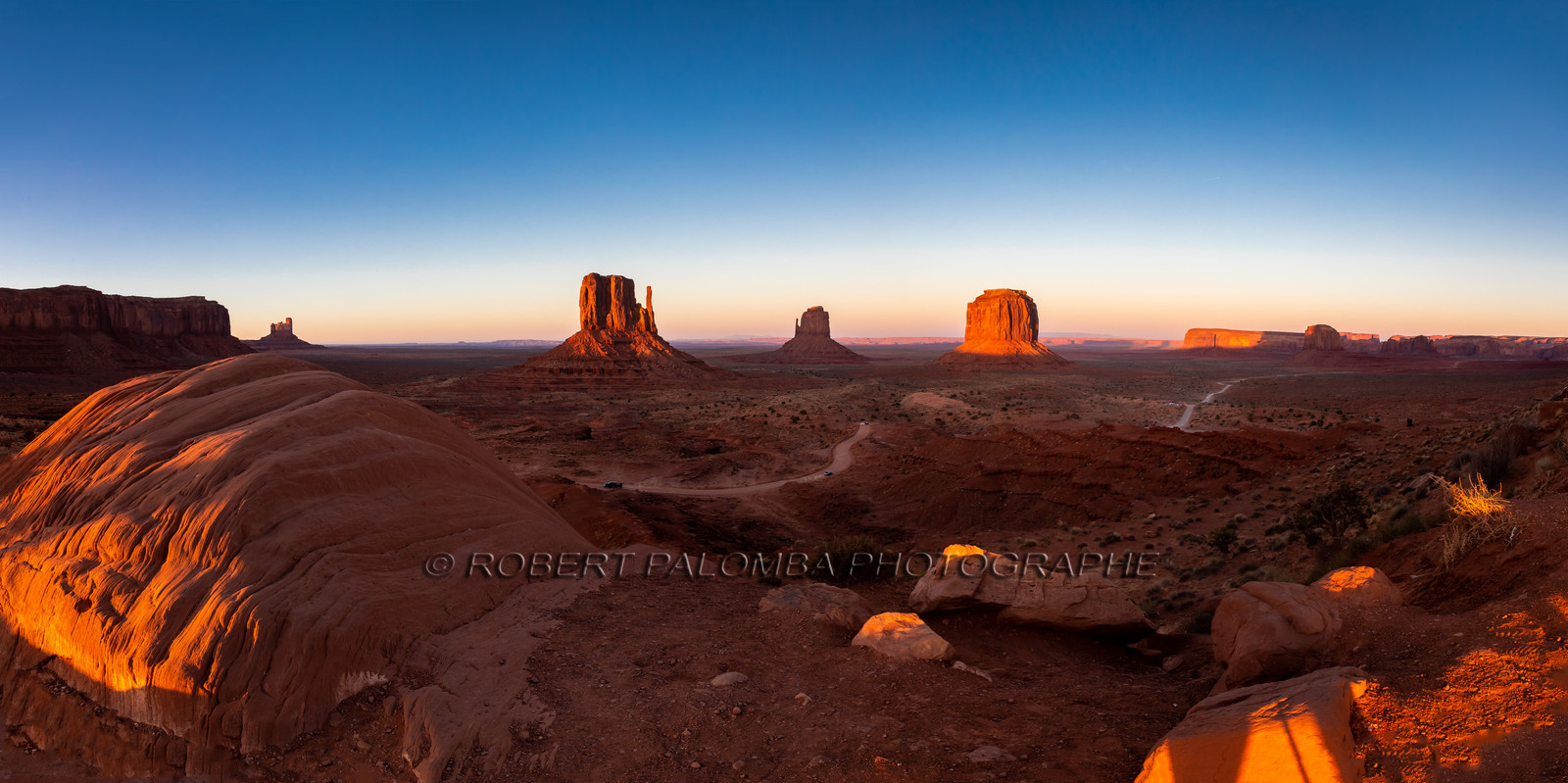 Coucher de soleil sur Monument Valley