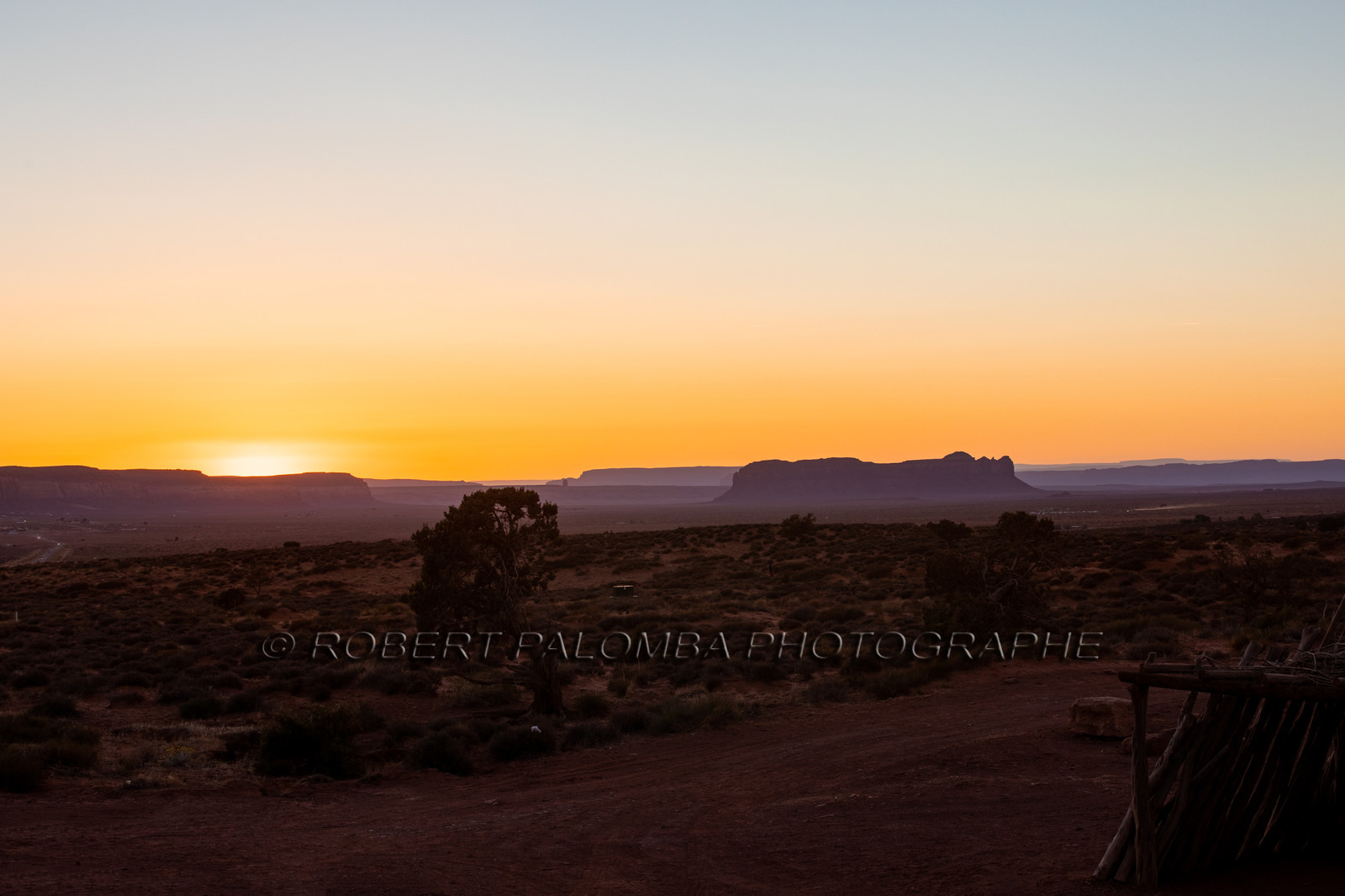 Coucher de soleil sur Monument Valley