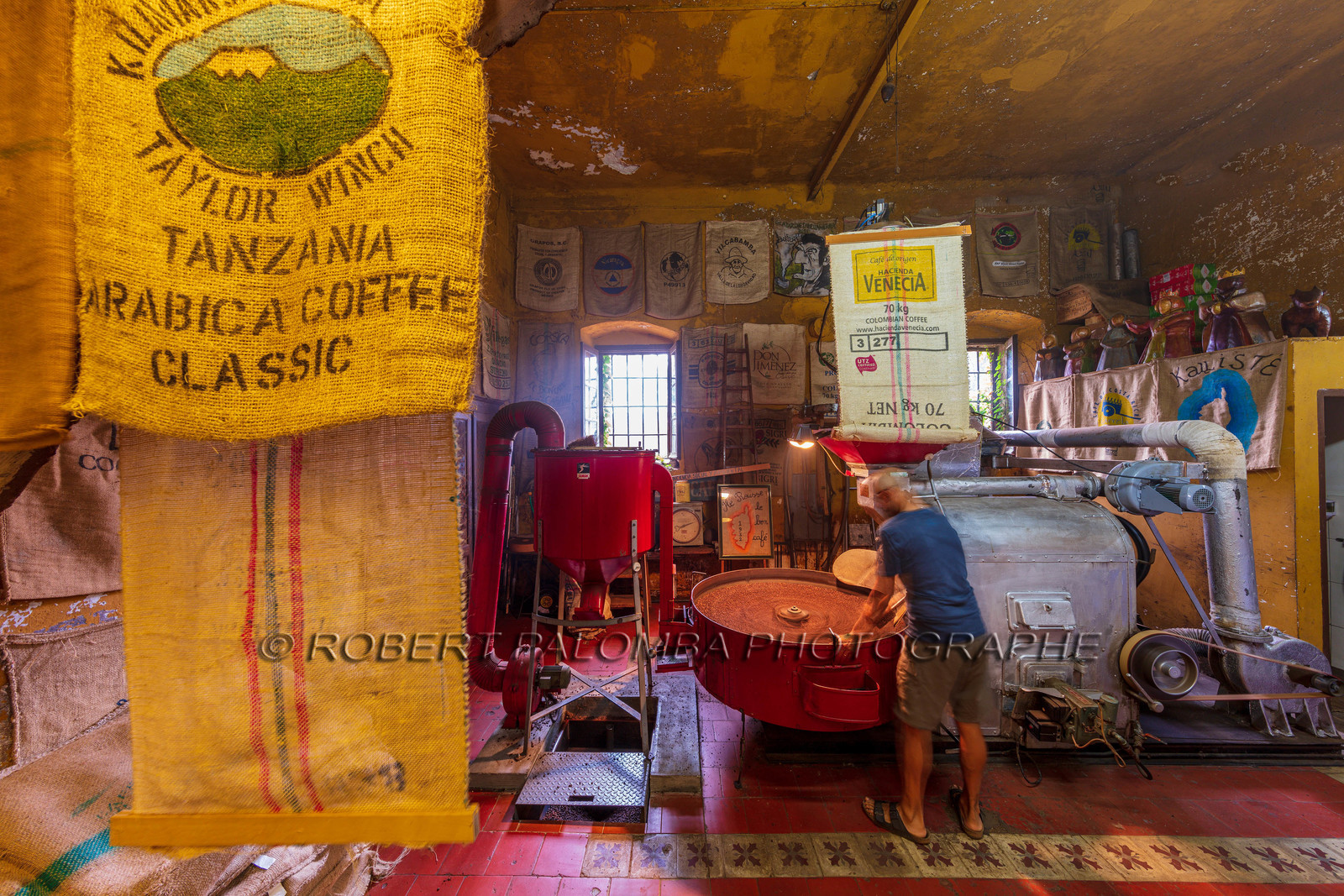 Le Bon Café