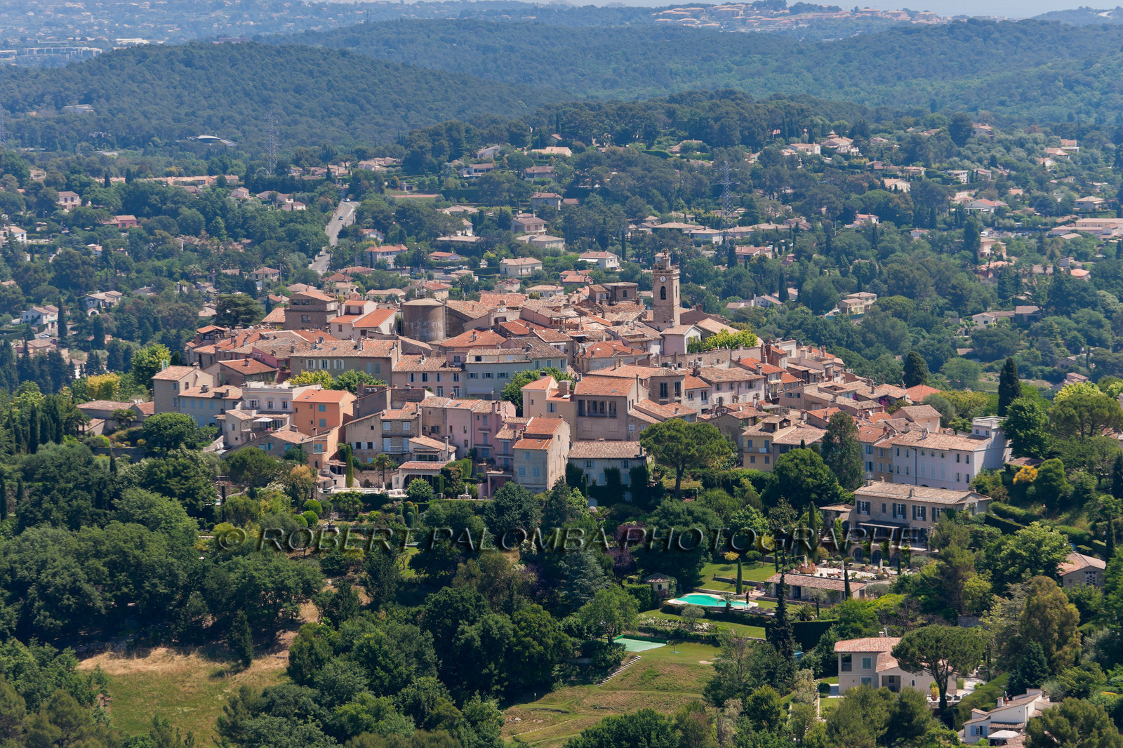 Mougins