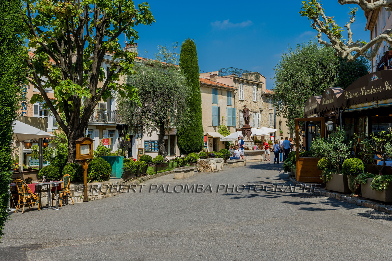 Mougins