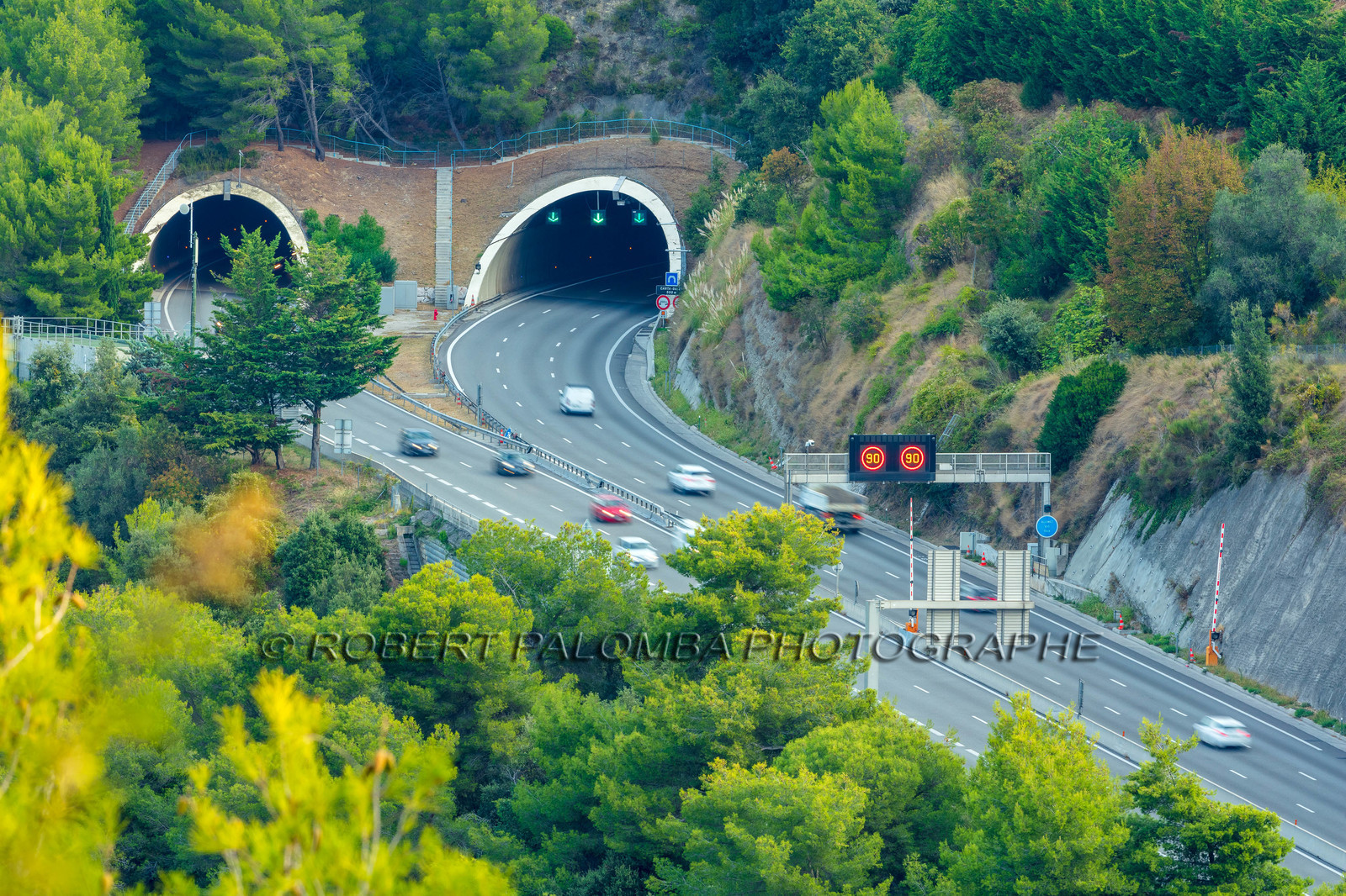 Autoroute A8