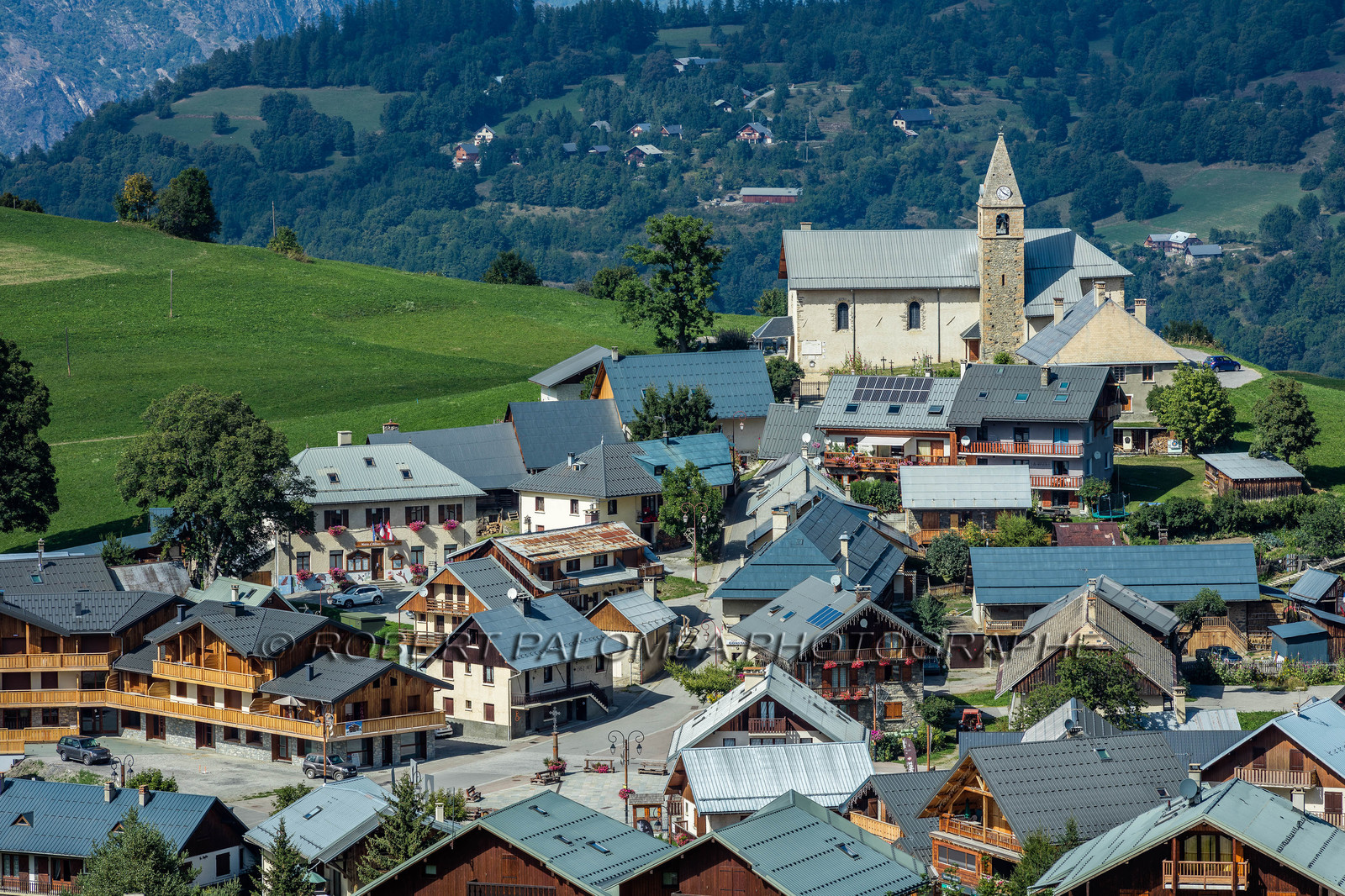 Albiez-Montrond