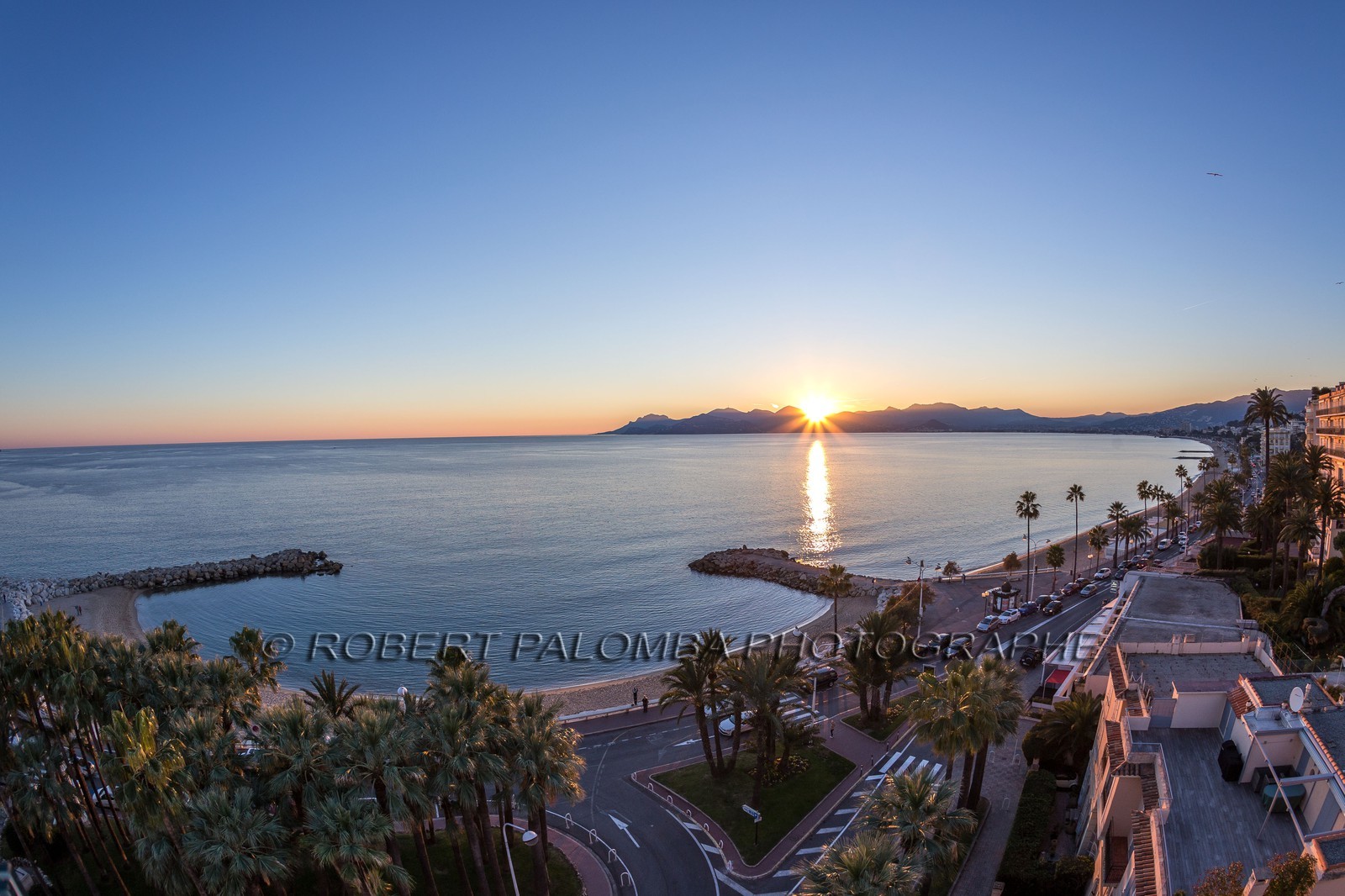 Cannes vue de l'Hôtel Radisson Blu 1835