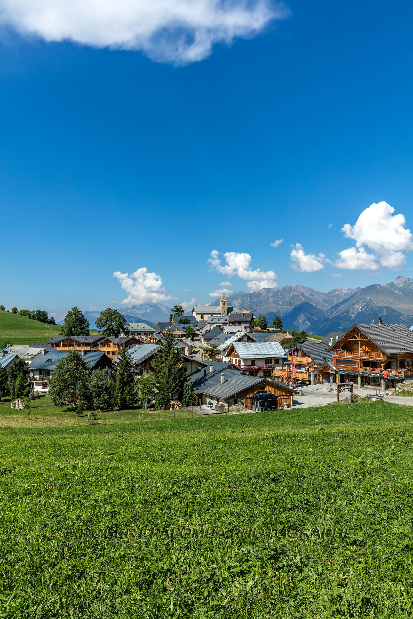Albiez-Montrond
