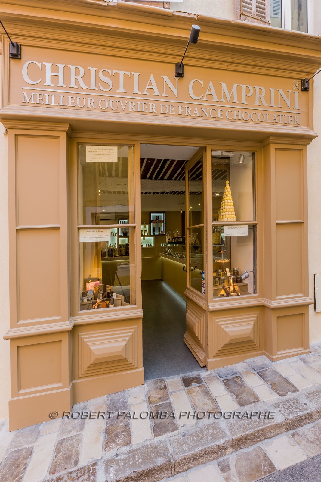 Chocolatier