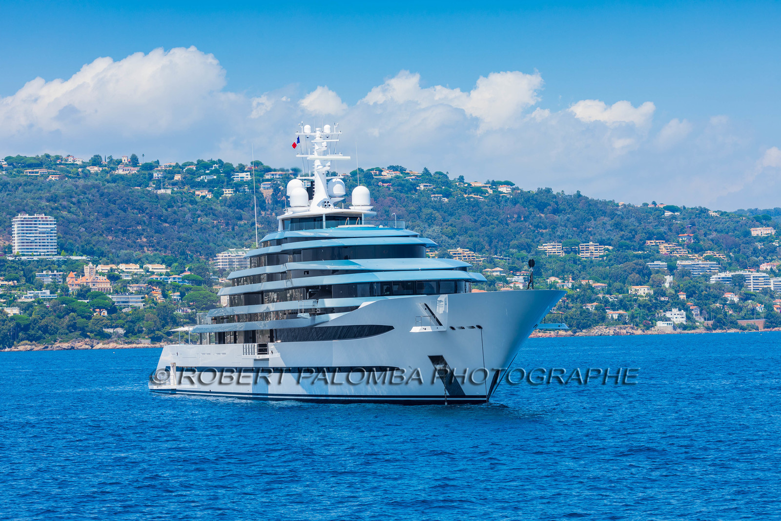 Yacht